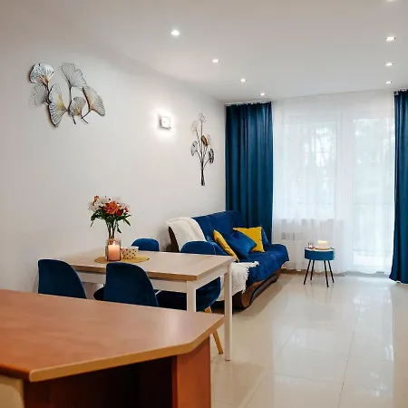 Daire Close To The Beach, Summer Pool *