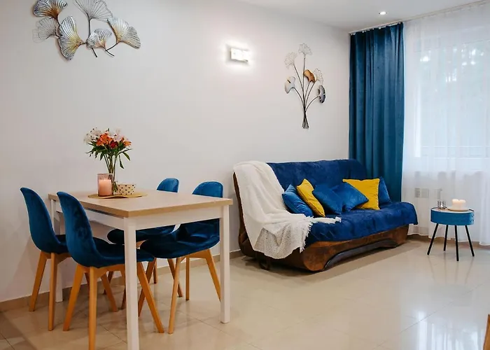 Close To The Beach, Summer Pool Daire